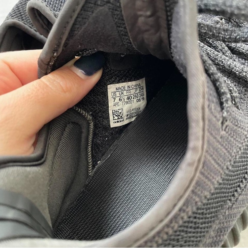 Yeezy 350 boost - Picture 4 of 5